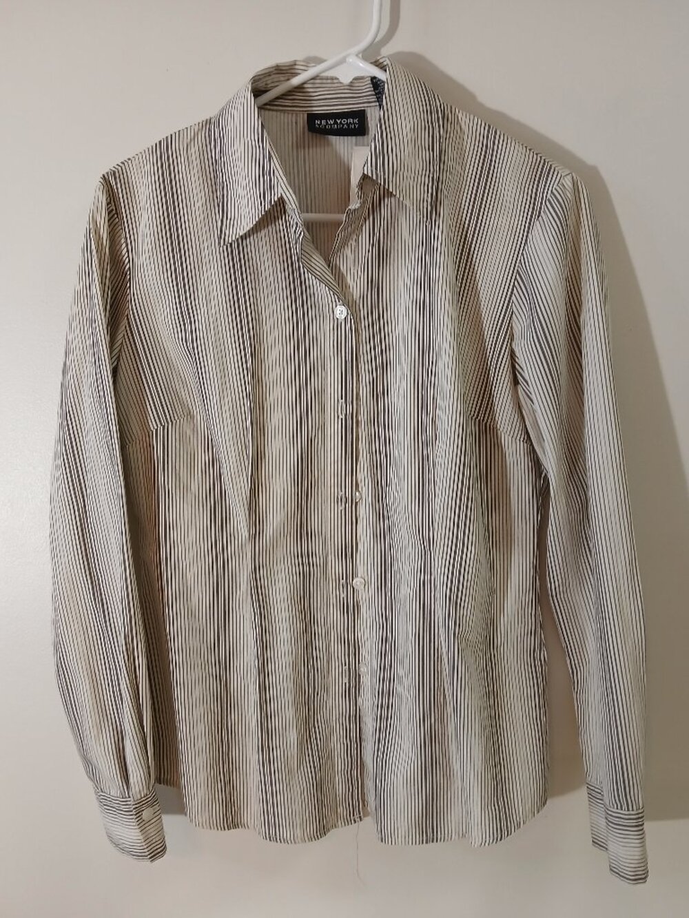 NWT New York & Co blouse - size small
